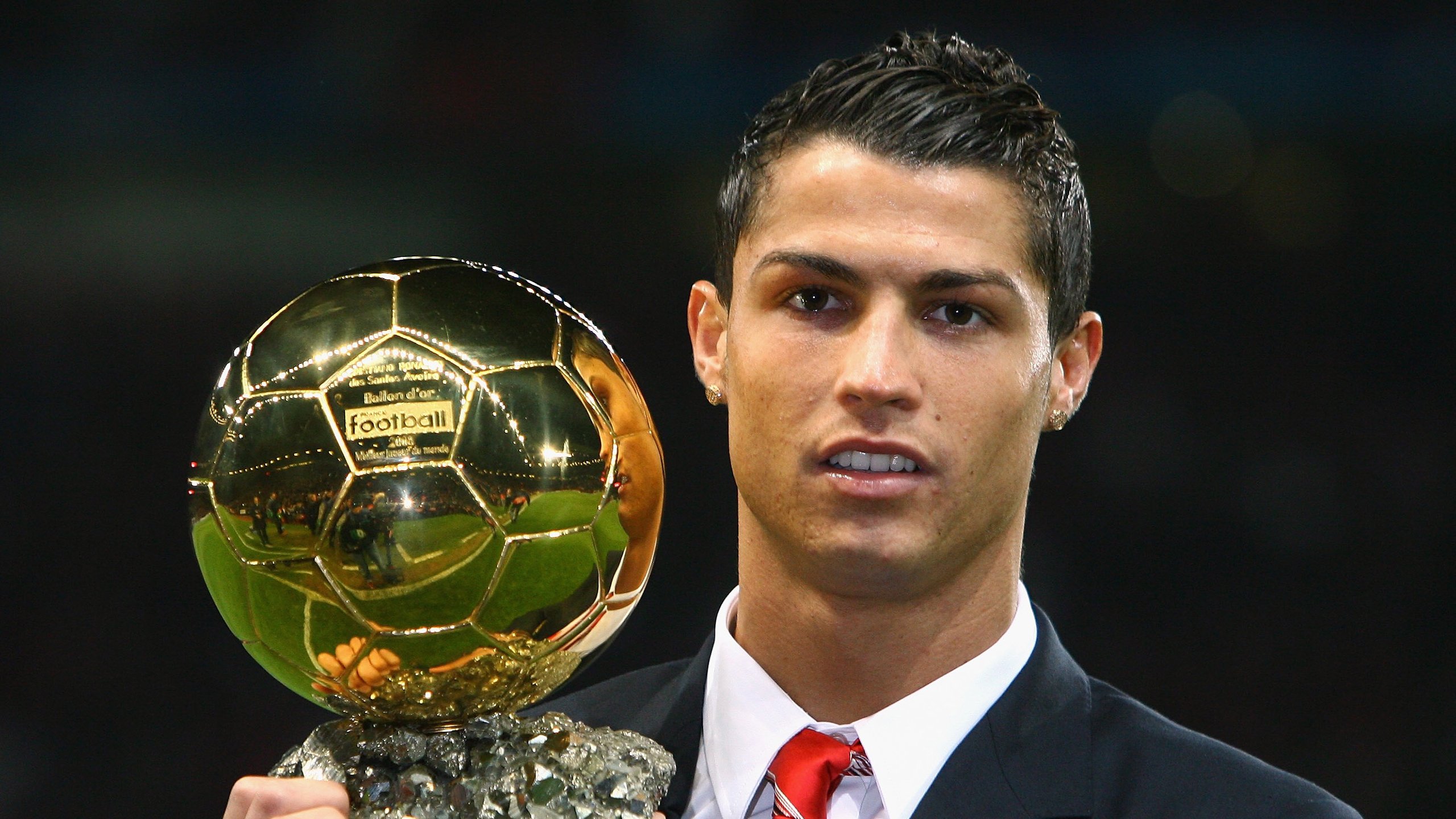 爱游戏电竞官网-西甲超级狂潮：破门、过人、救球精彩纷呈，西甲超级杯在哪看